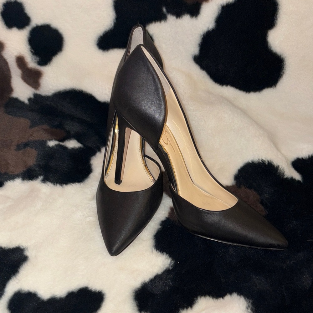 Jessica Simpson Black Pointed Heels